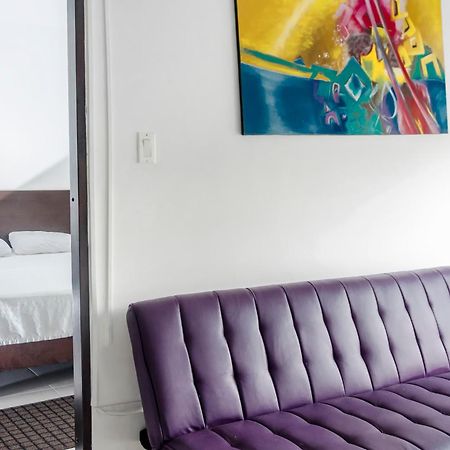 Apartasuites San Marcos Кали Екстериор снимка