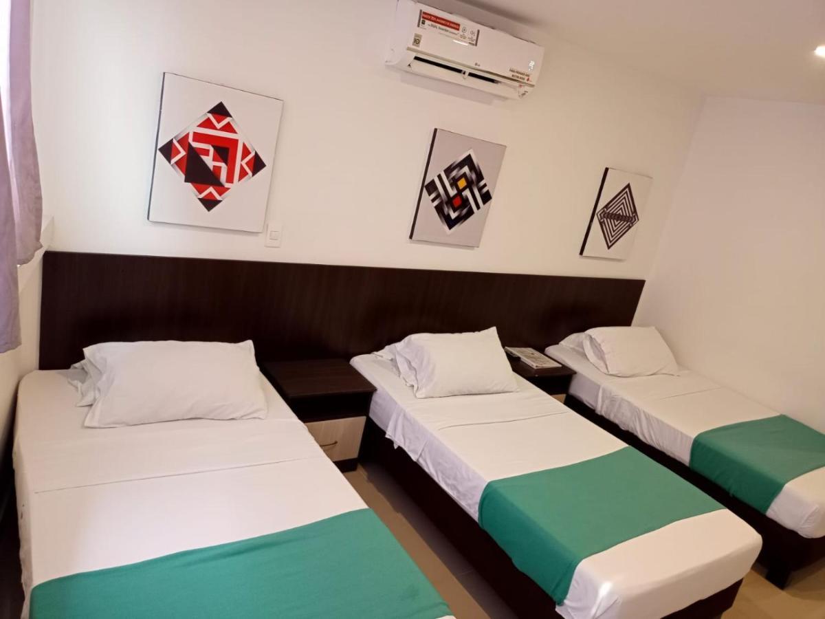 Apartasuites San Marcos Кали Екстериор снимка