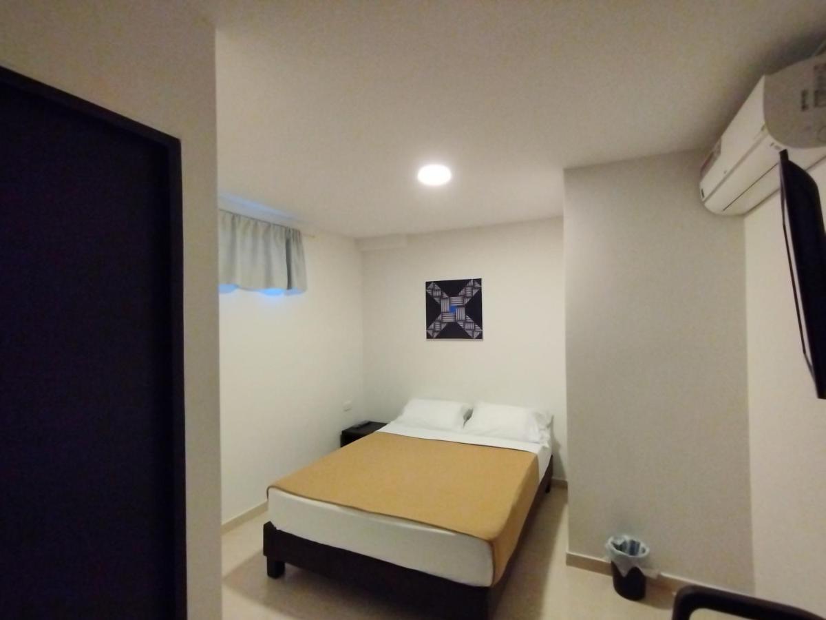 Apartasuites San Marcos Кали Екстериор снимка