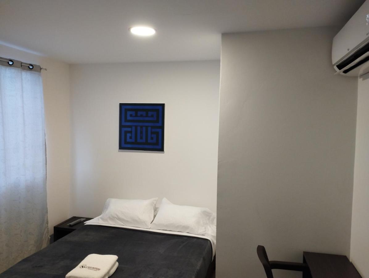 Apartasuites San Marcos Кали Екстериор снимка