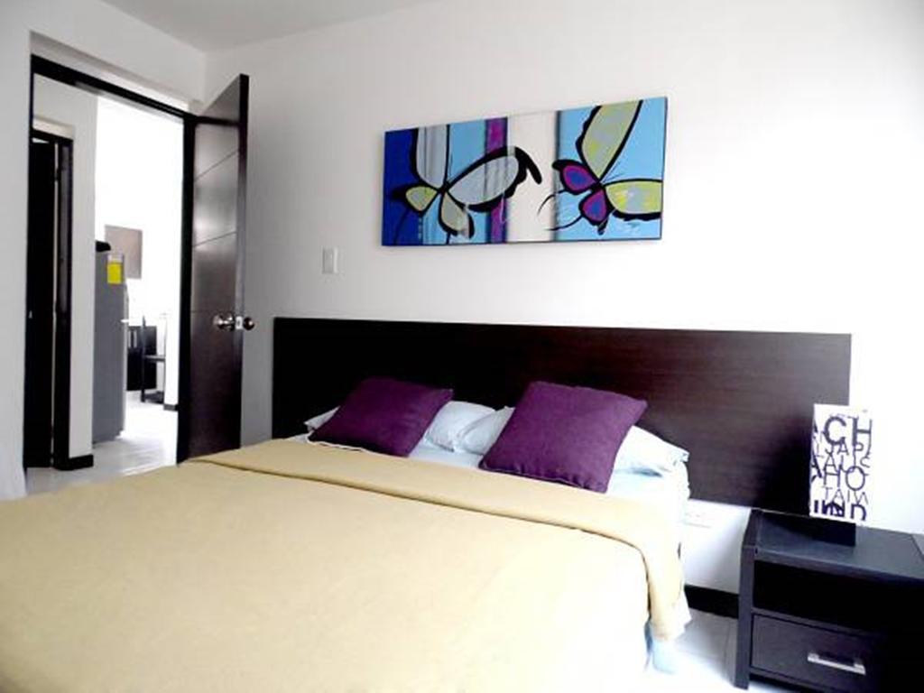 Apartasuites San Marcos Кали Екстериор снимка