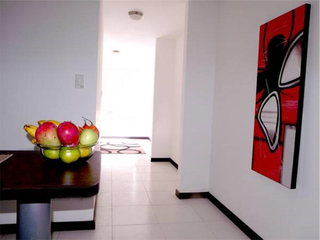 Apartasuites San Marcos Кали Екстериор снимка