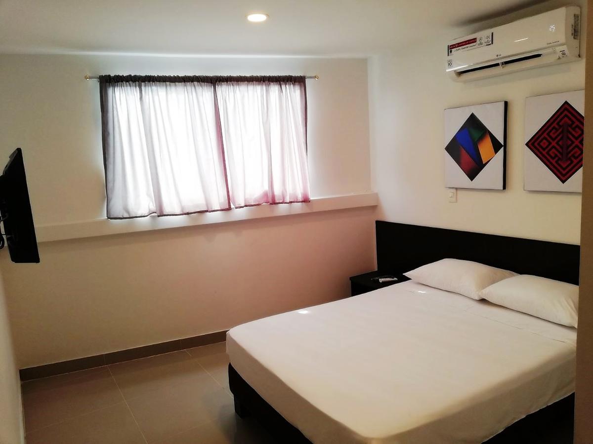 Apartasuites San Marcos Кали Екстериор снимка