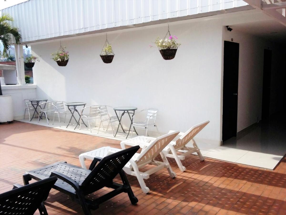 Apartasuites San Marcos Кали Екстериор снимка